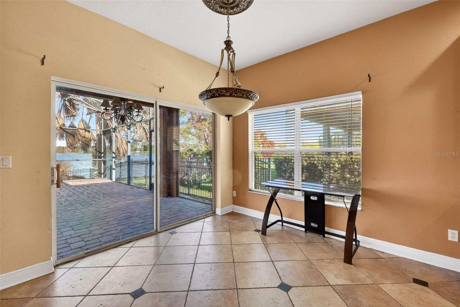 5413 Walsh Pond Ct Property Photo 13