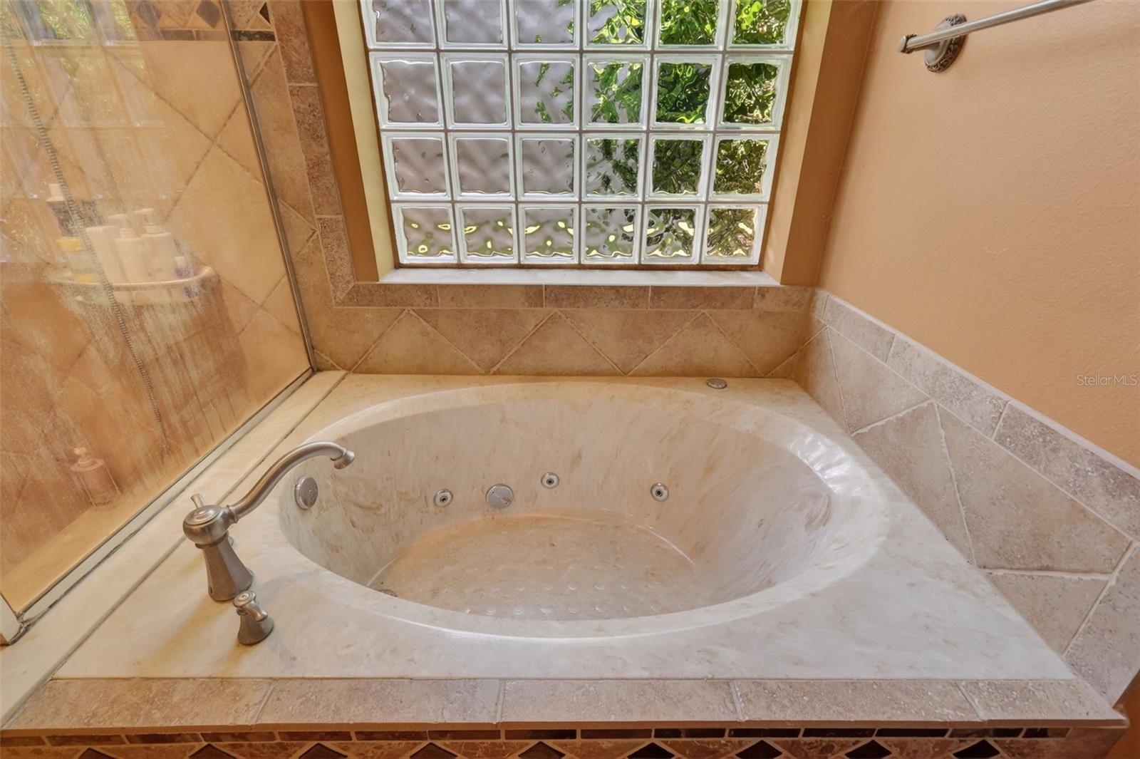 5413 Walsh Pond Ct Property Photo 17