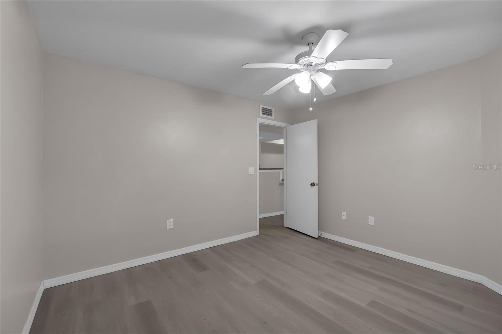 3016 Parkway Blvd #206 Property Photo 15