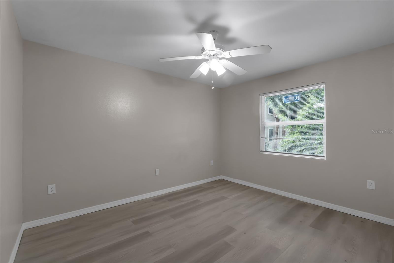 3016 Parkway Blvd #206 Property Photo 16