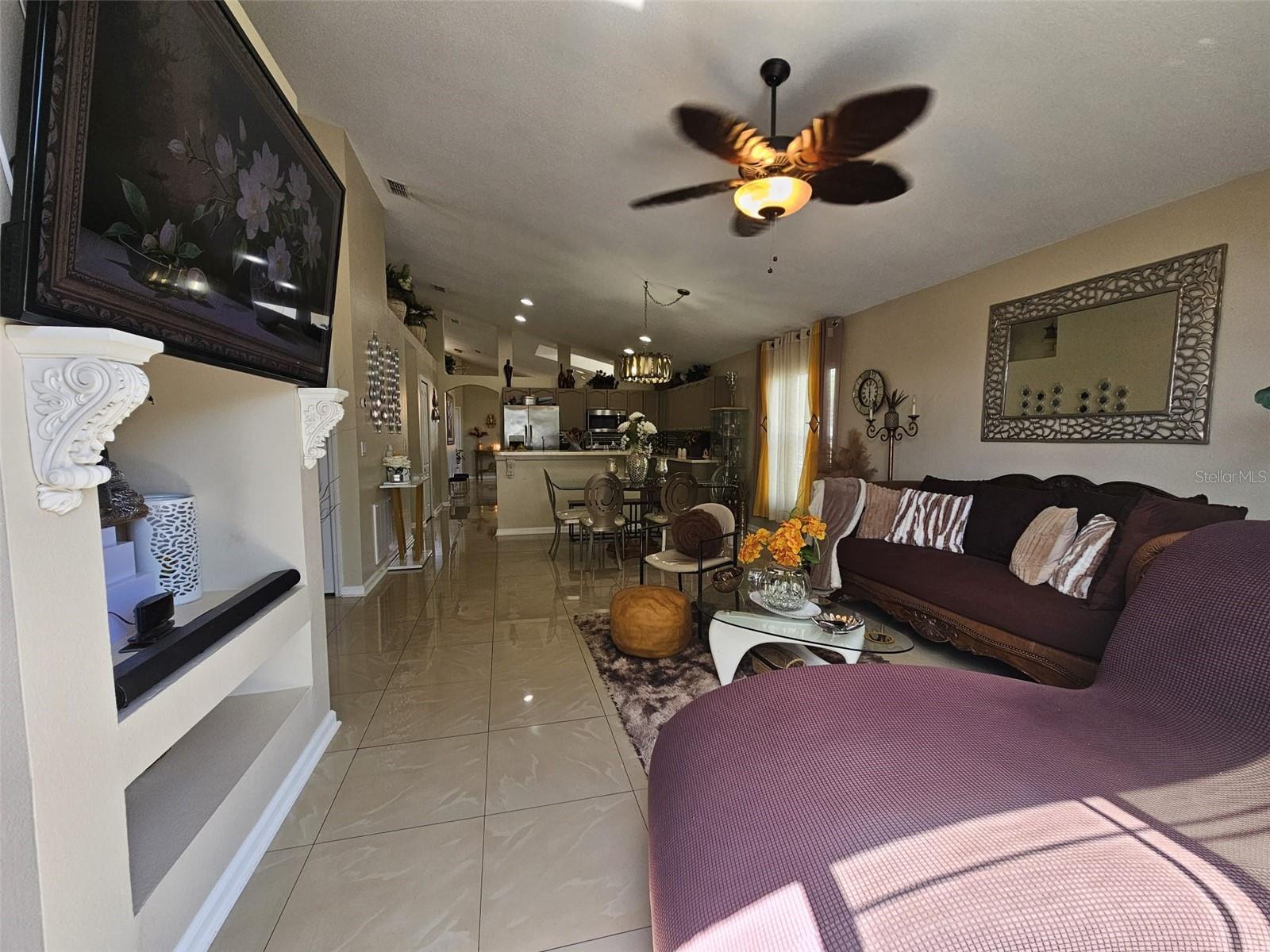 15601 Autumn Glen Ave Property Photo 10
