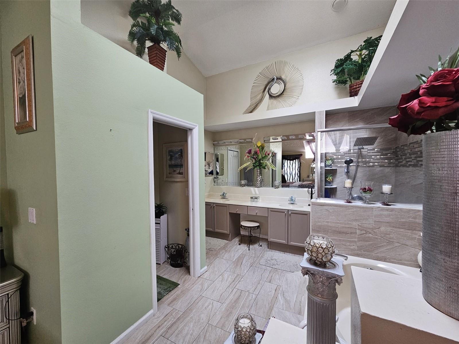 15601 Autumn Glen Ave Property Photo 15