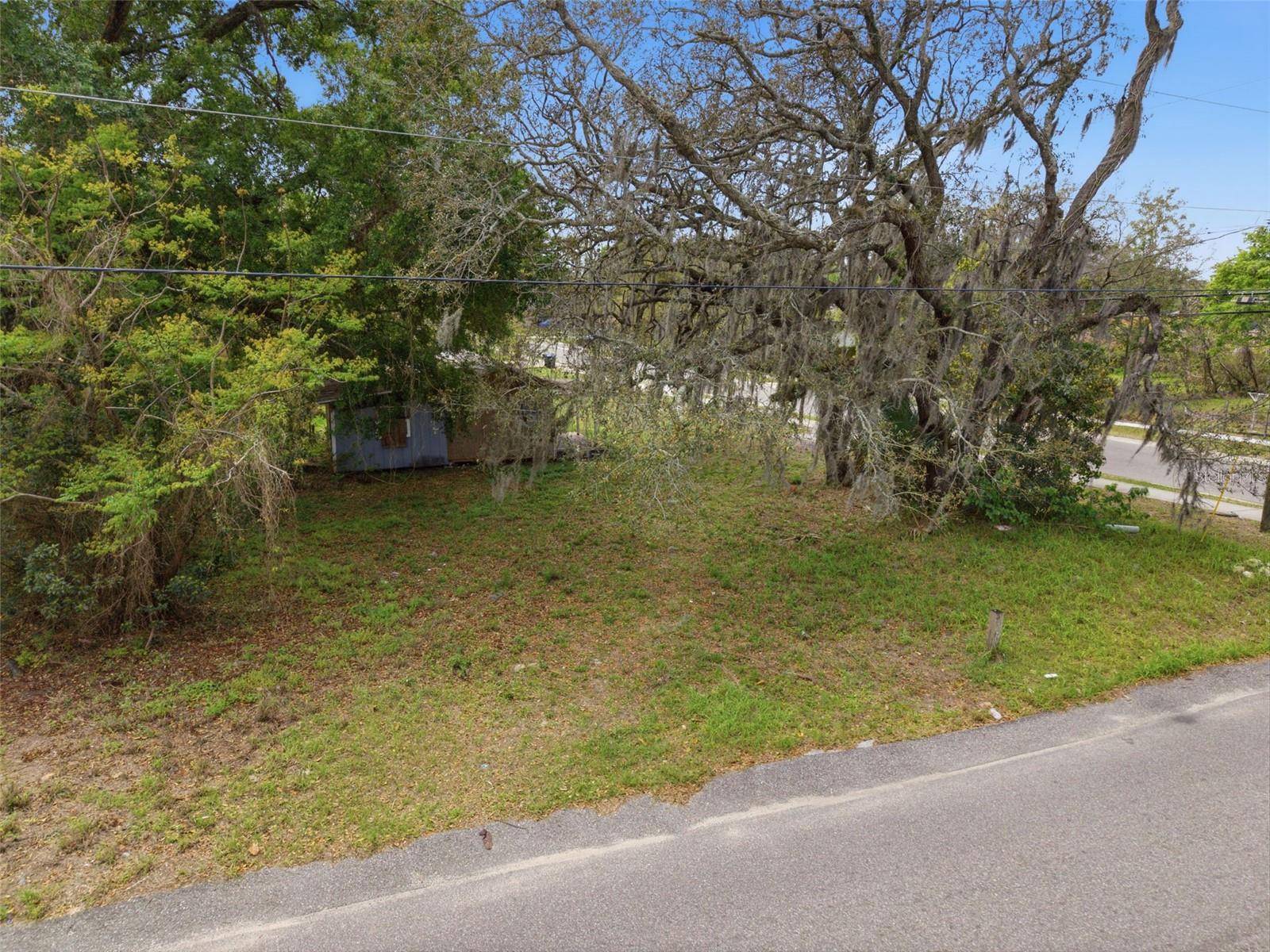 1301 S Central Ave Property Photo 4