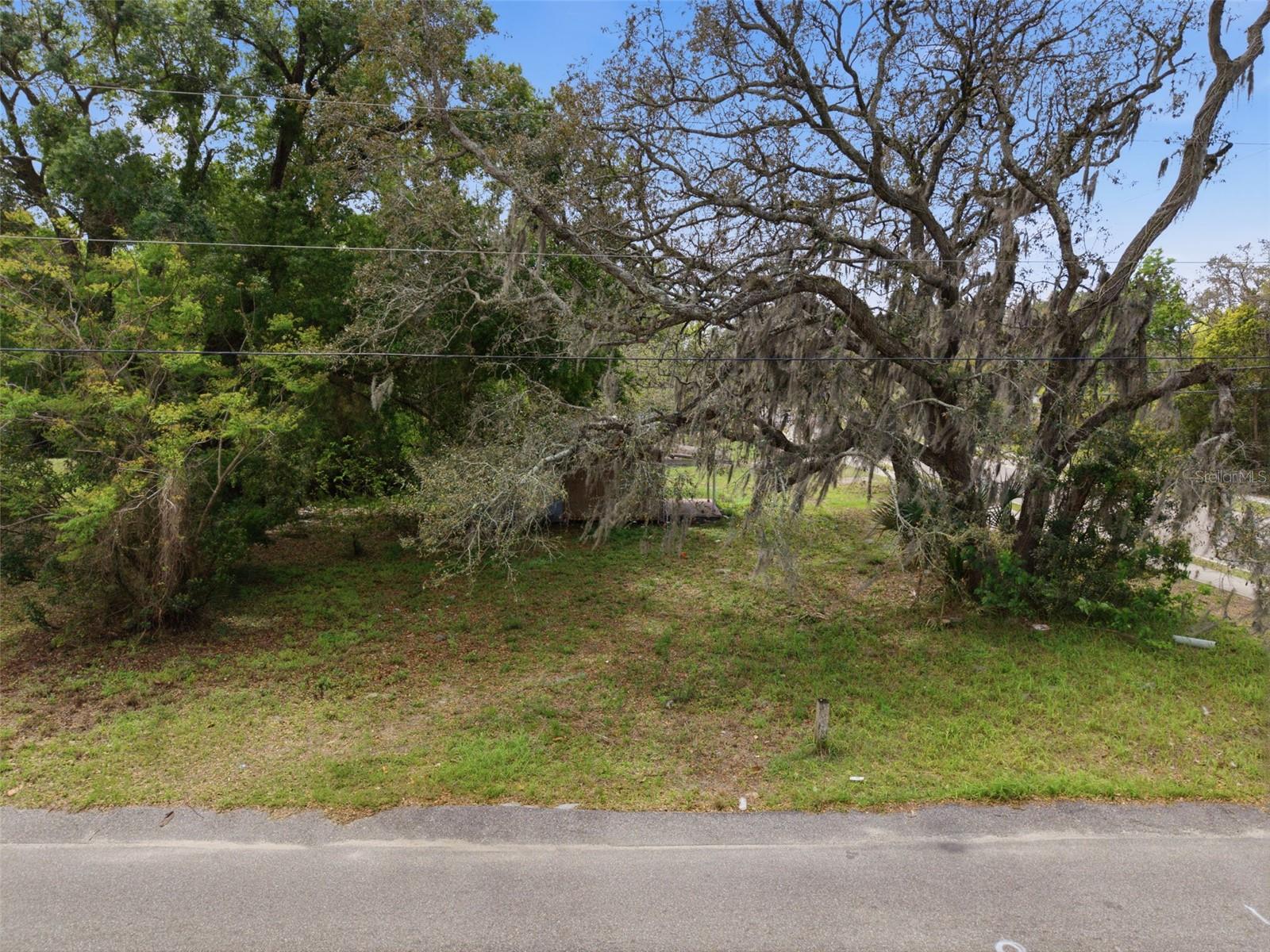 1301 S Central Ave Property Photo 5