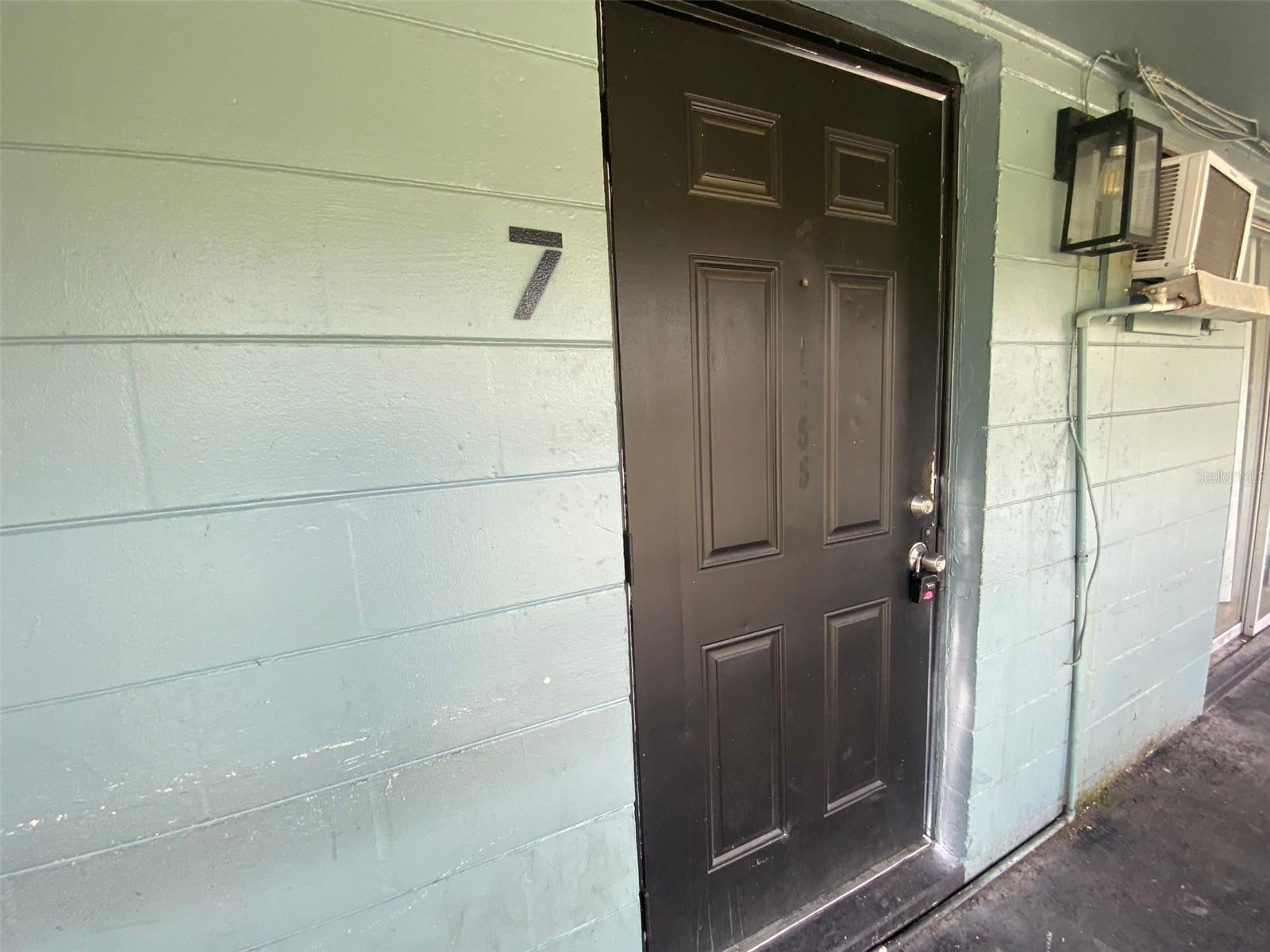 1341 West Point Dr #07 Property Photo 2