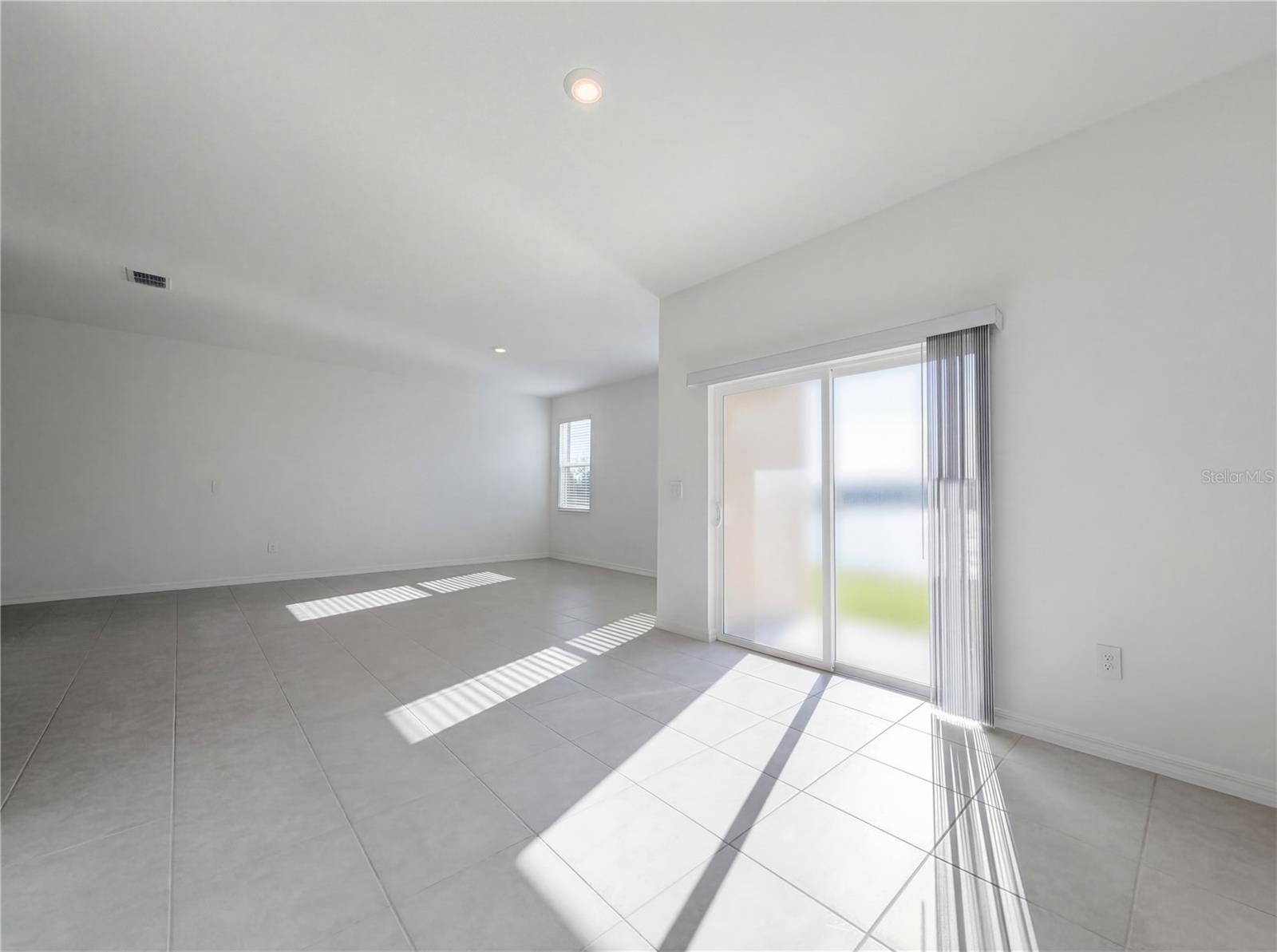9443 Gulf Shore Ter Property Photo 10