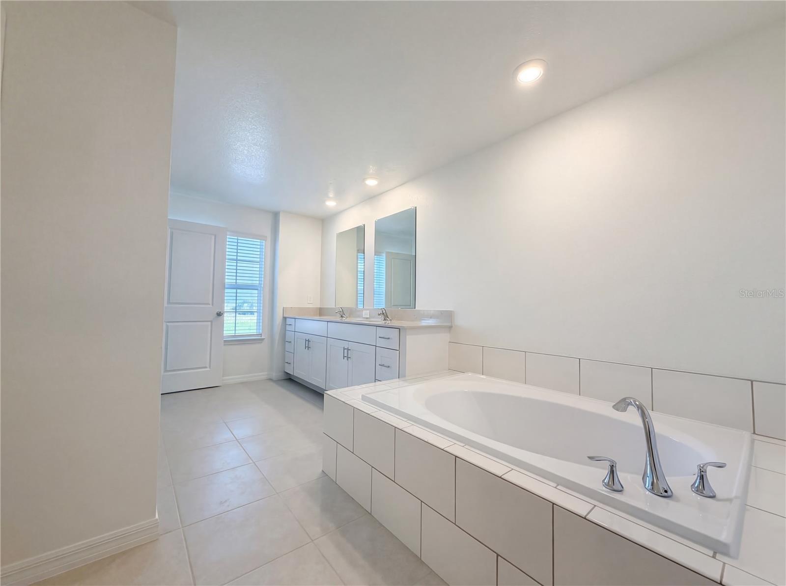9443 Gulf Shore Ter Property Photo 19