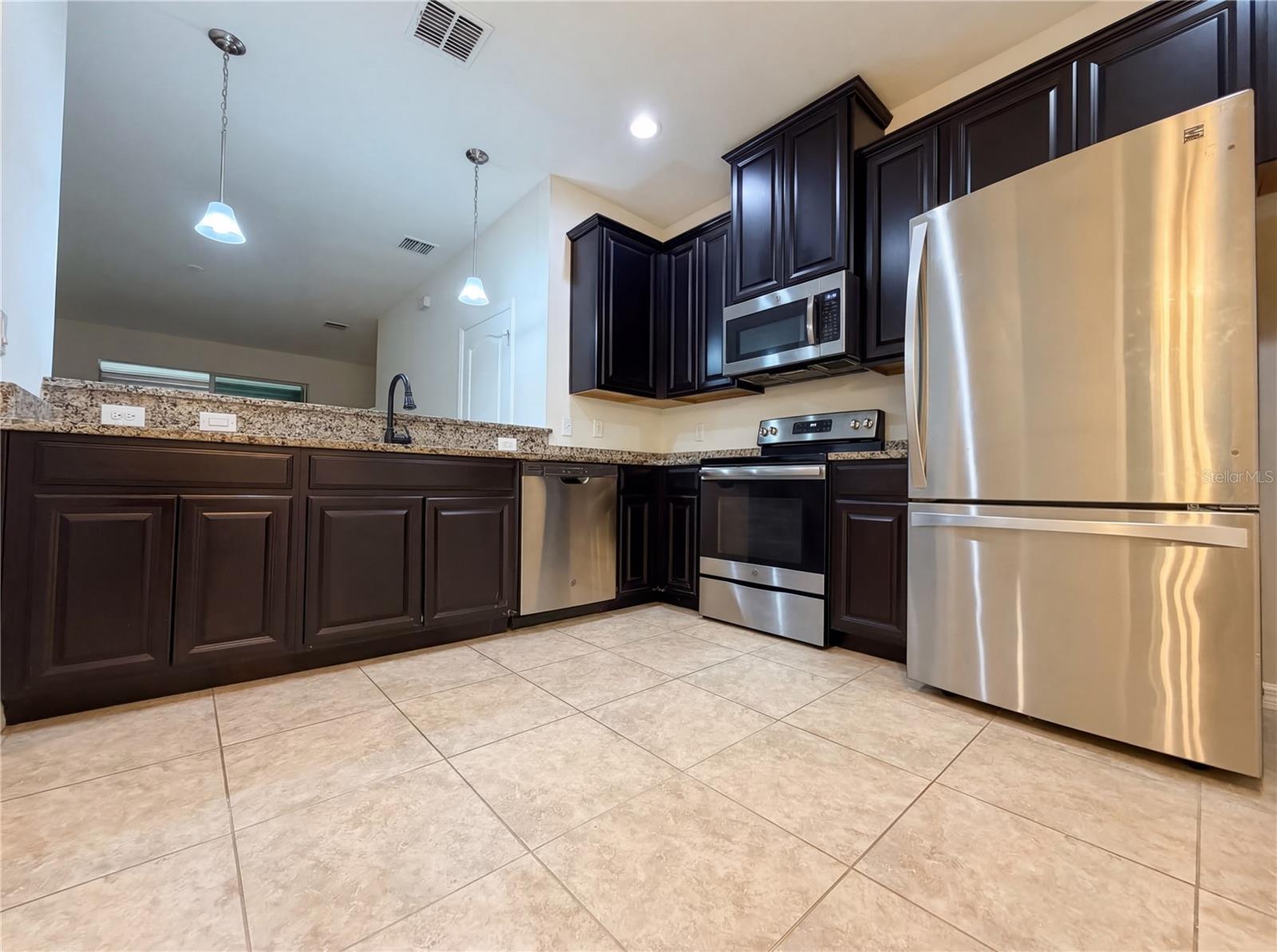 10844 Verawood Dr Property Photo 2