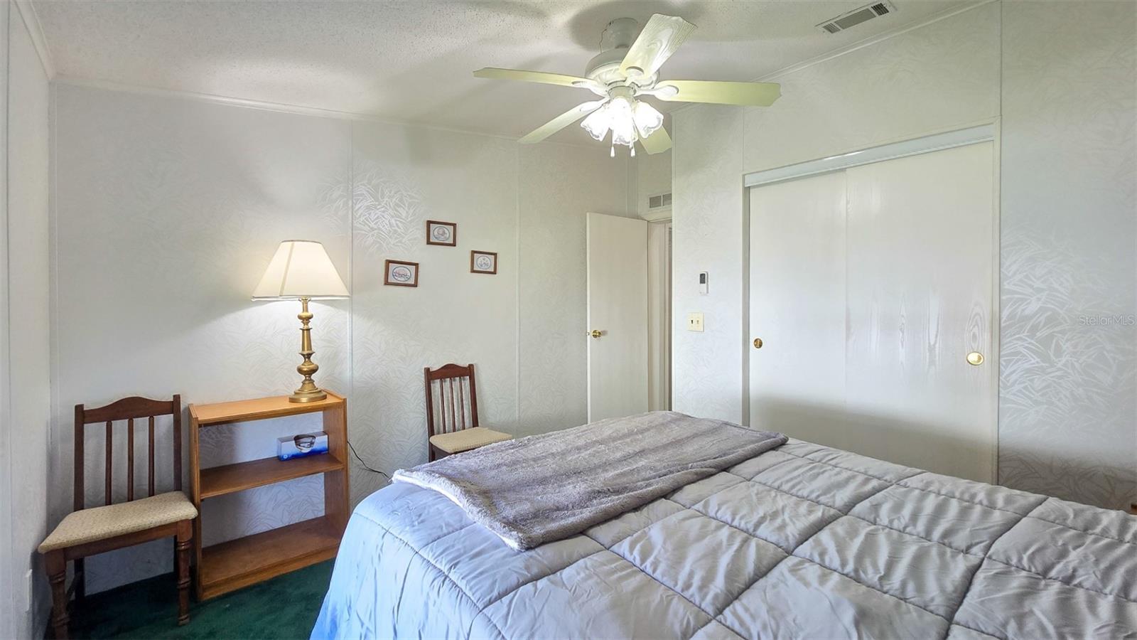 306 Buttonwood Ct Property Photo 18