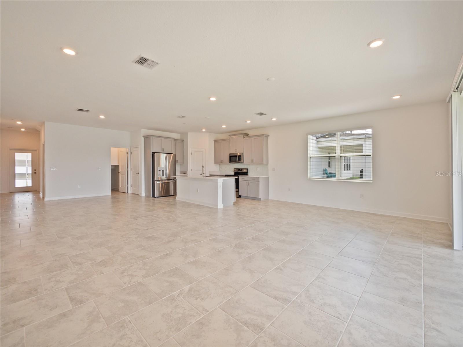 2841 Nottel Dr Property Photo 4