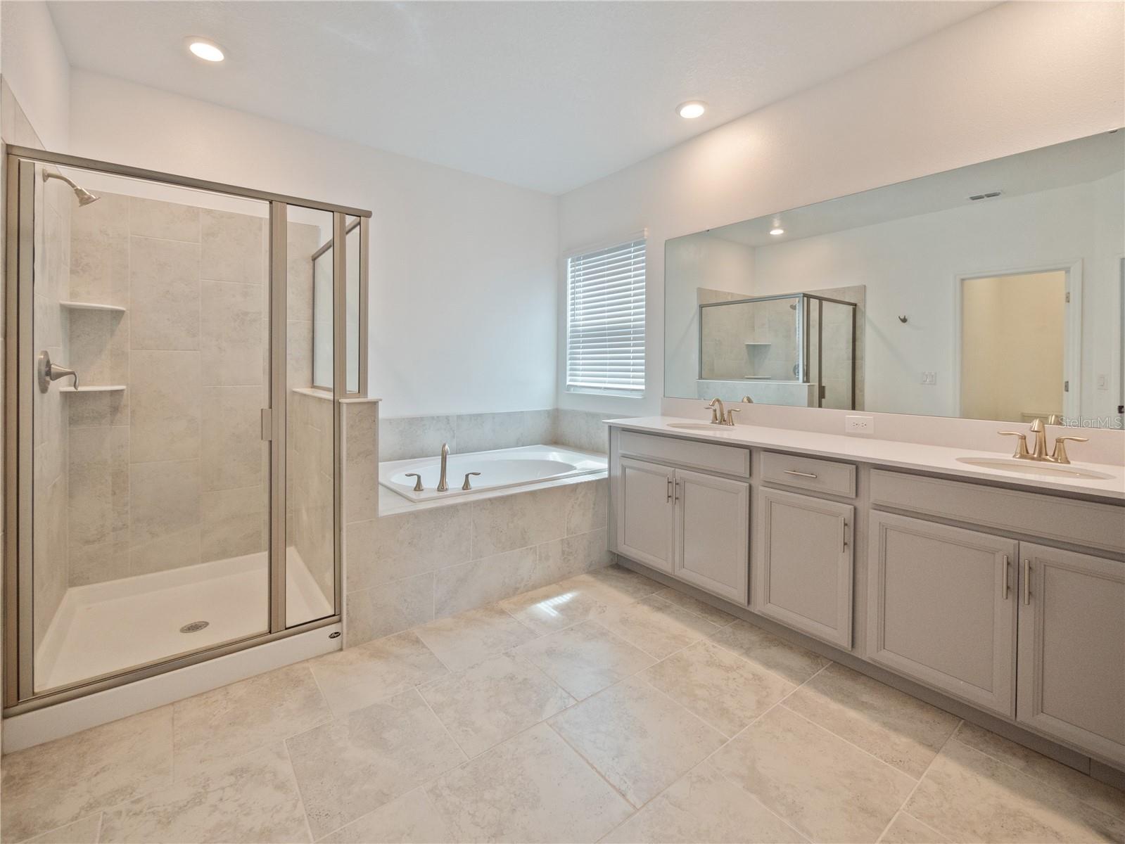 2841 Nottel Dr Property Photo 17