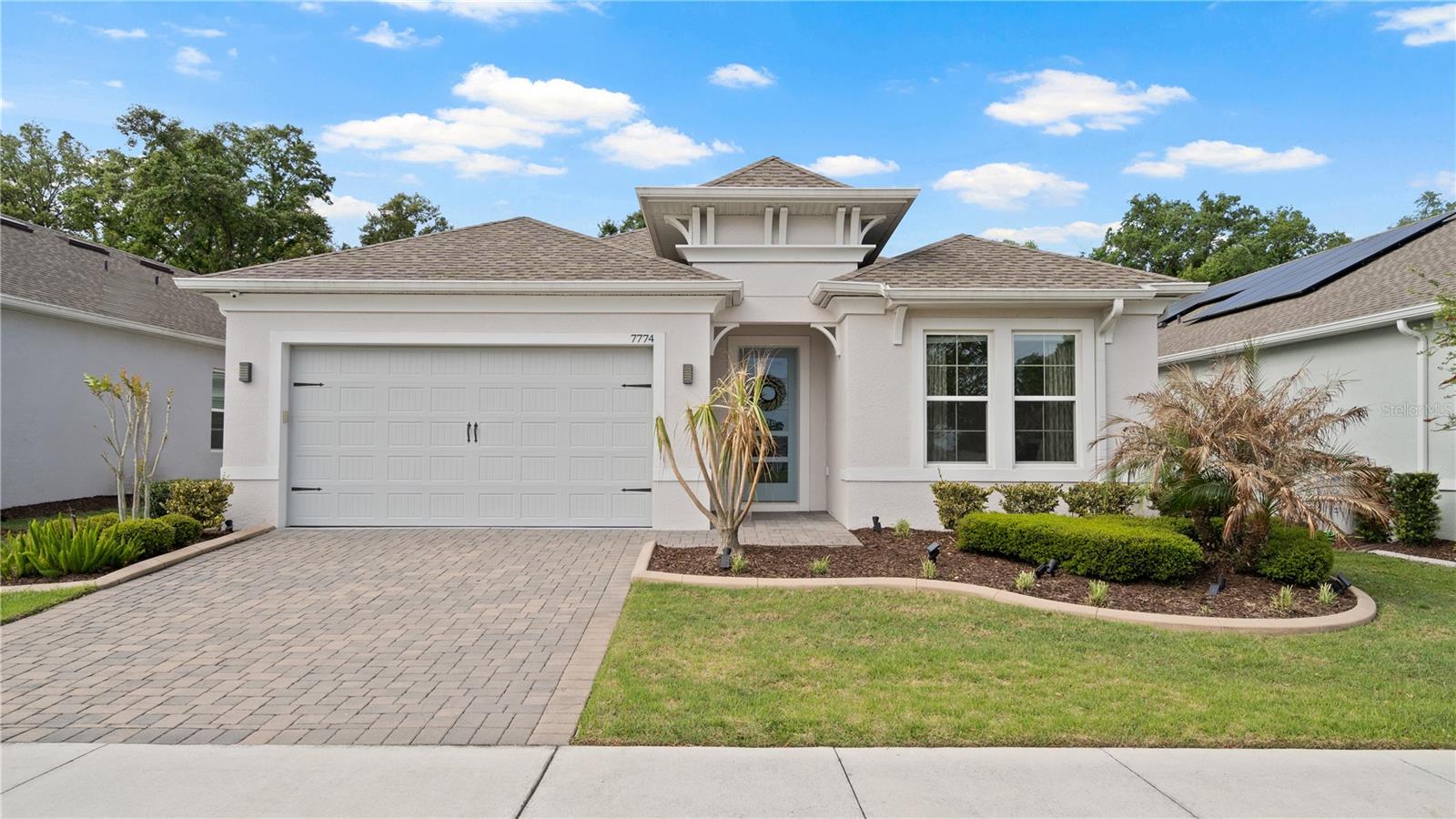 7774 Four Seasons Blvd Property Photo 3