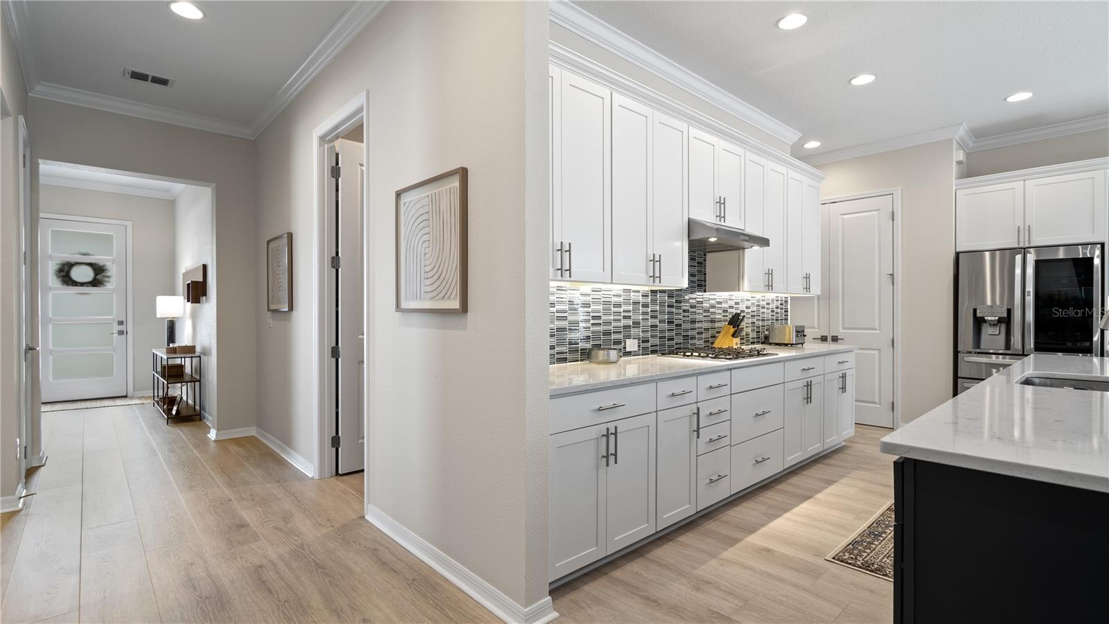 7774 Four Seasons Blvd Property Photo 10