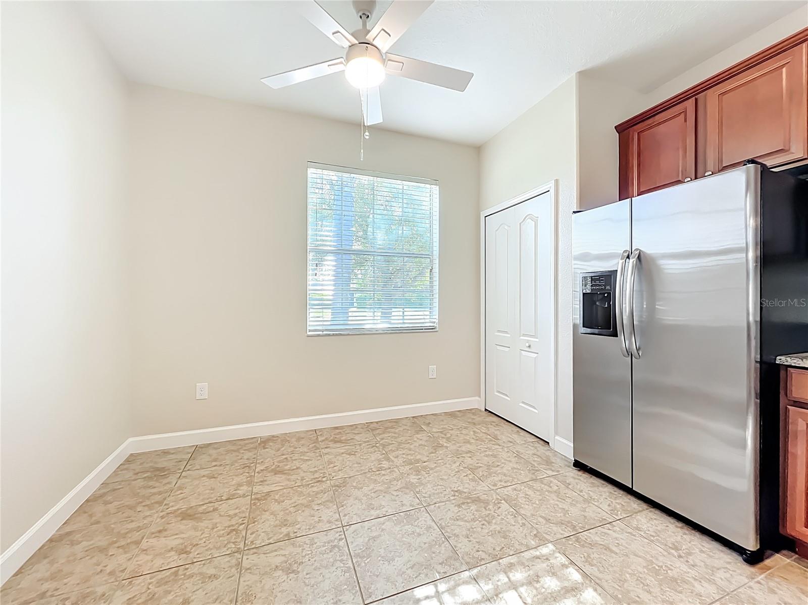 4052 Serena Ln Property Photo 18