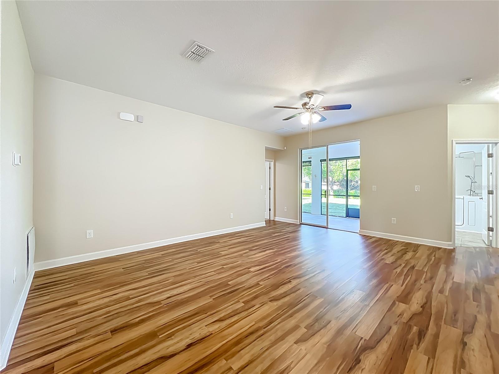 4052 Serena Ln Property Photo 23