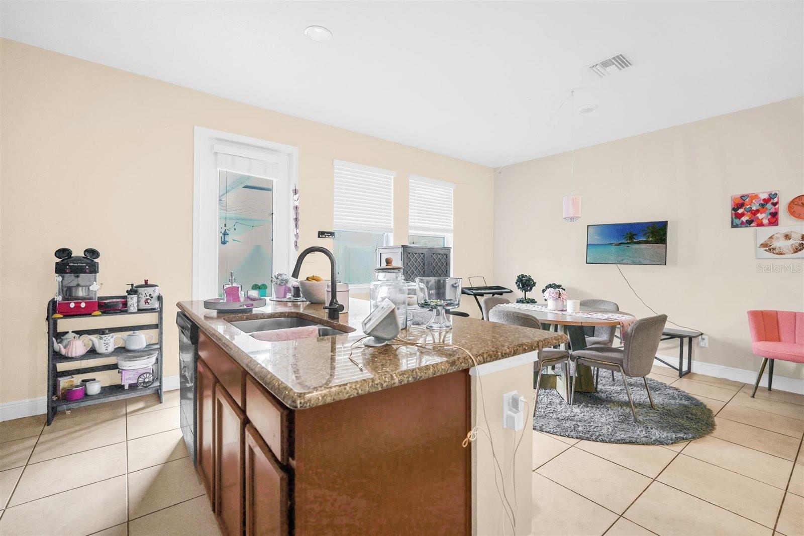 12353 Via Derna Pl Property Photo 13