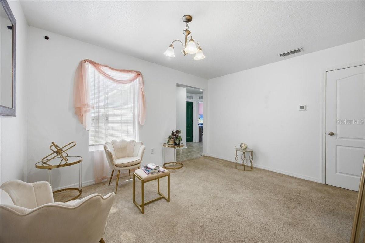 231 Haines Blvd Property Photo 14