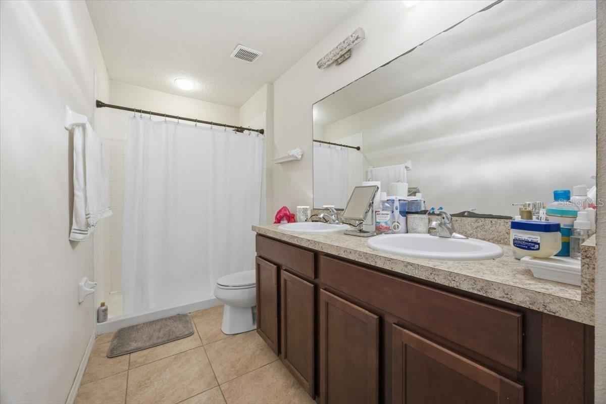 231 Haines Blvd Property Photo 17