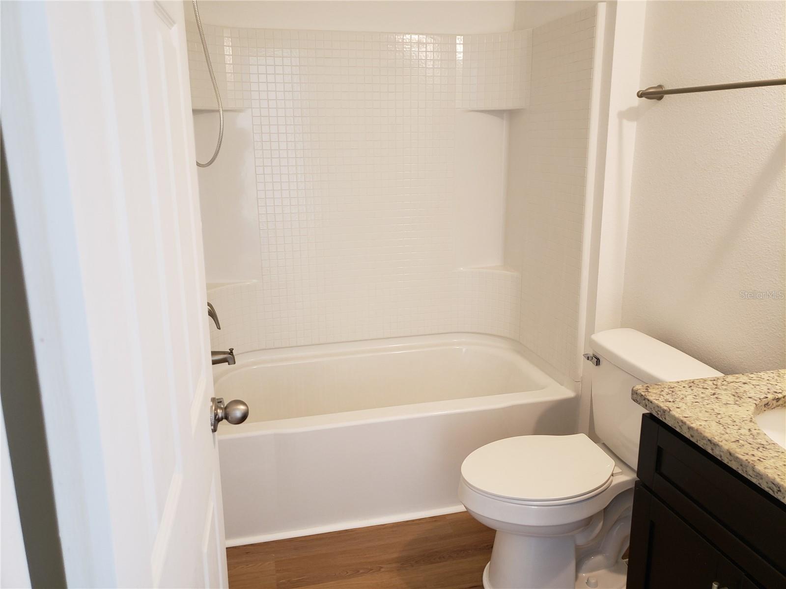 100 Sweet Pea Ct Property Photo 13