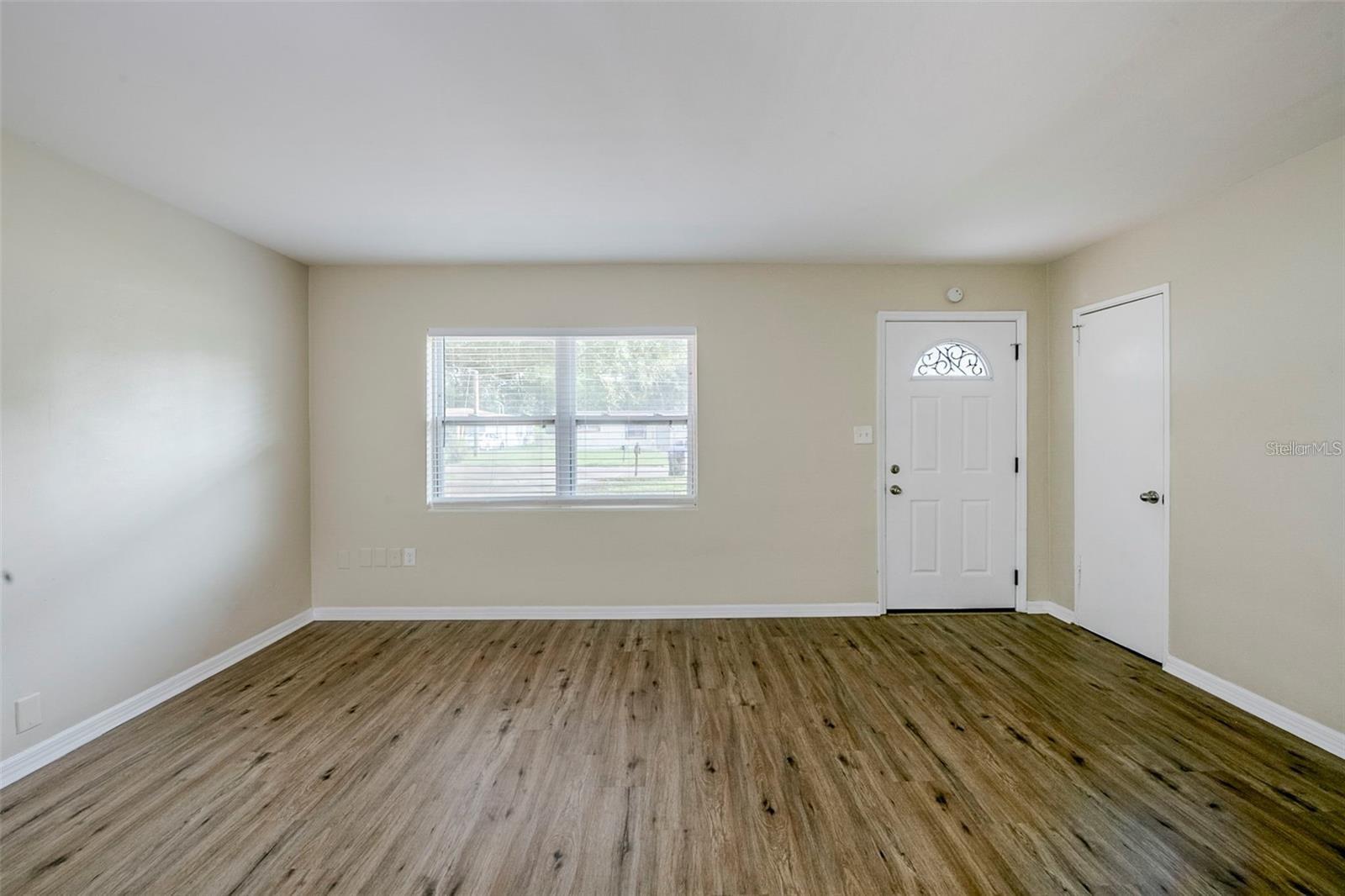 5214 Montague Place Property Photo 4
