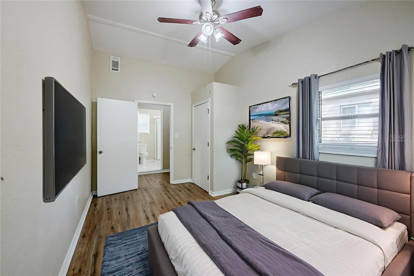 5214 Montague Place Property Photo 10