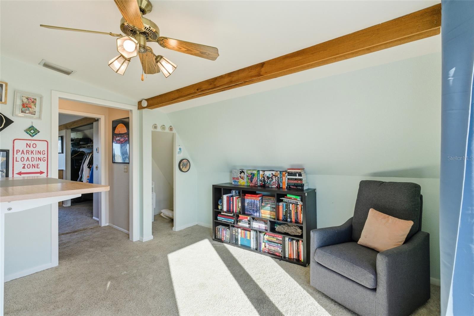 O6392569 Property Photo 33