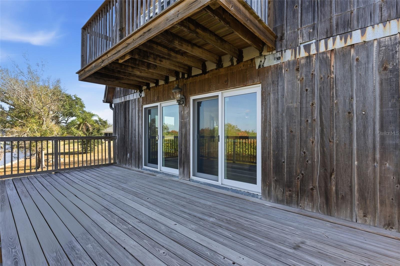 O6392569 Property Photo 48
