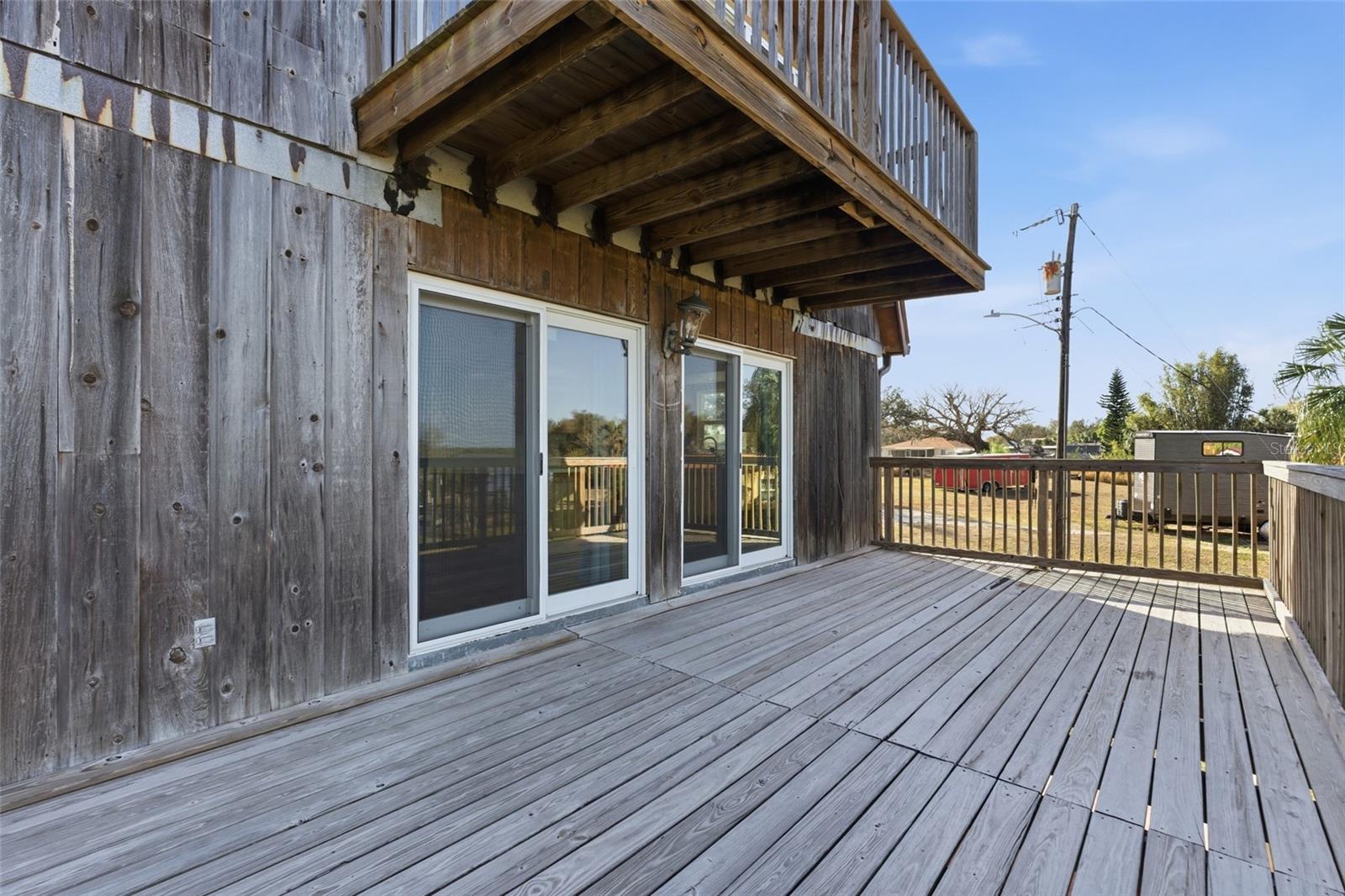 O6392569 Property Photo 49
