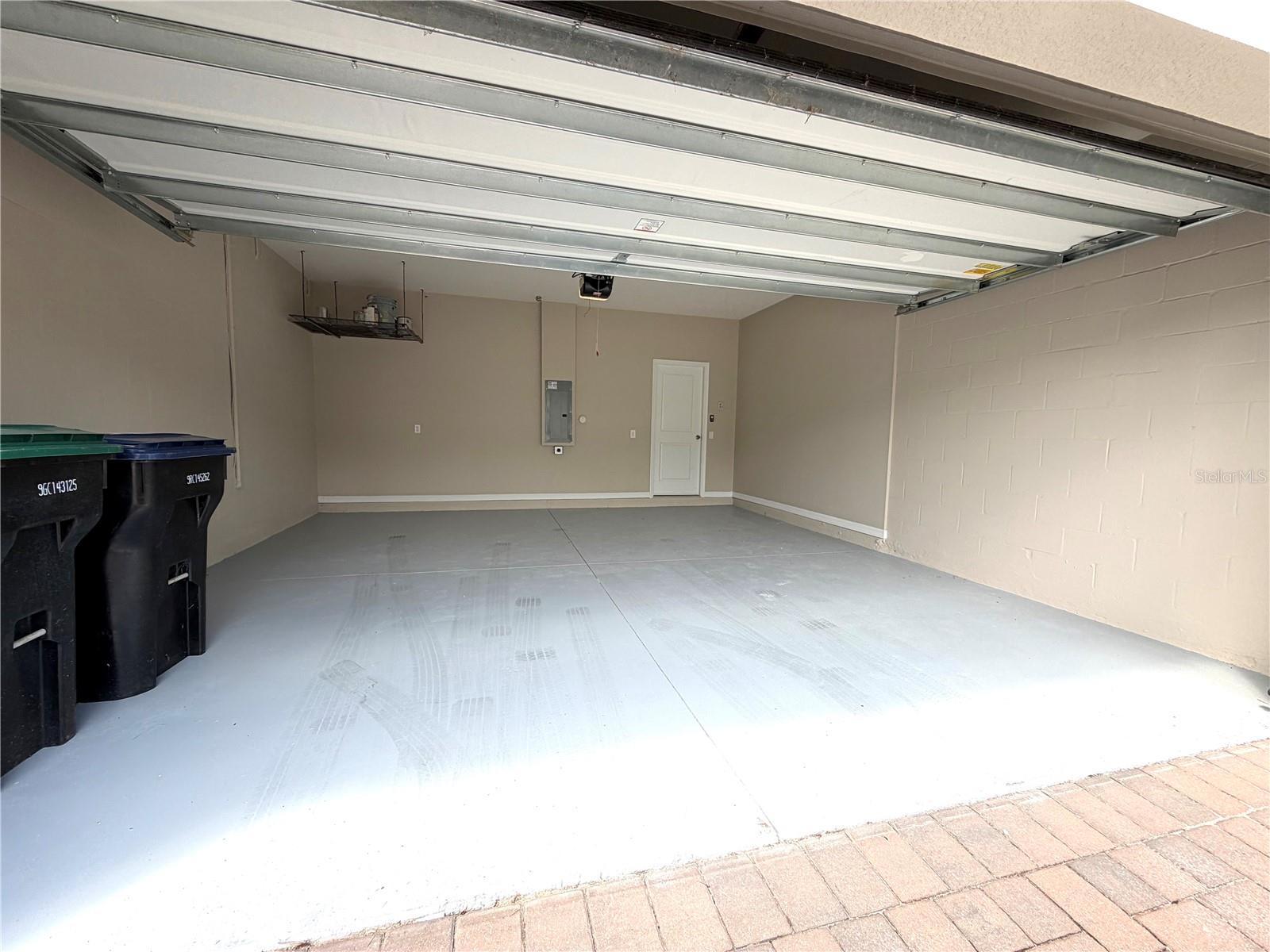 9872 Aurea Moss Ln Property Photo 32