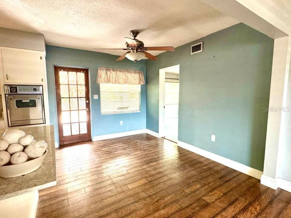 6741 Sadler Rd Property Photo 11