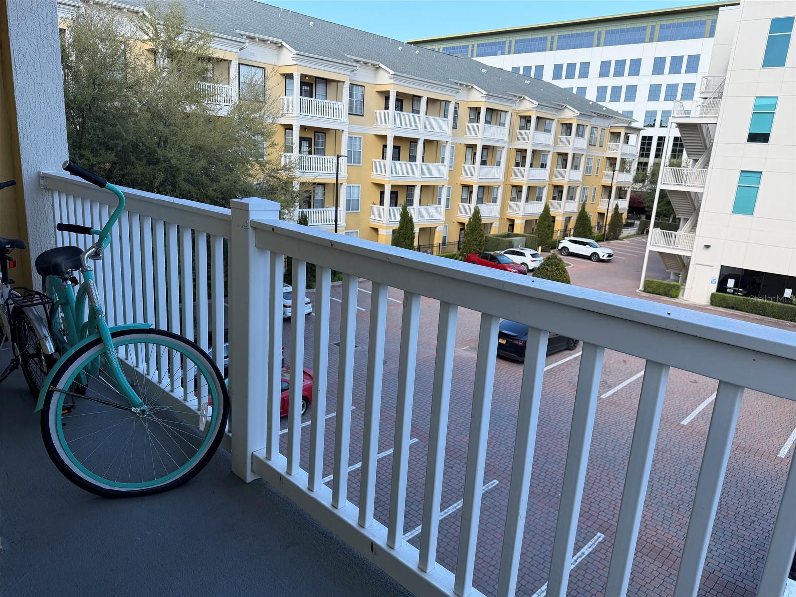 860 N Orange Ave #301 Property Photo 19