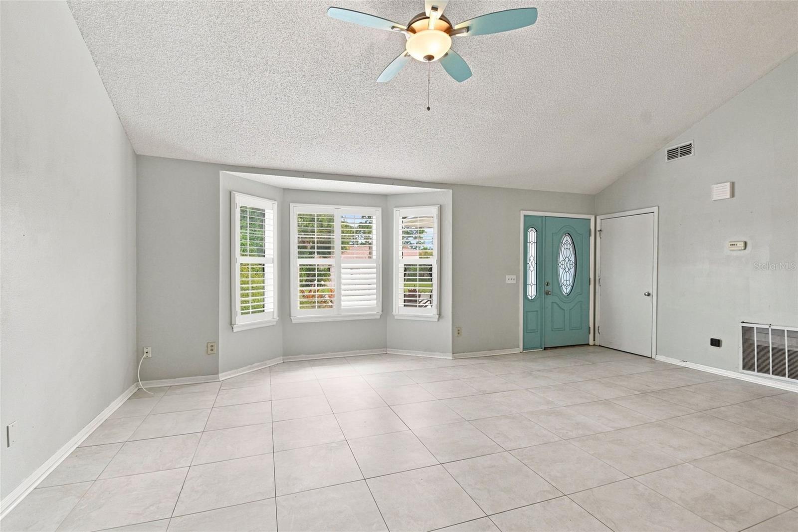 2720 Banyan Dr Property Photo 7