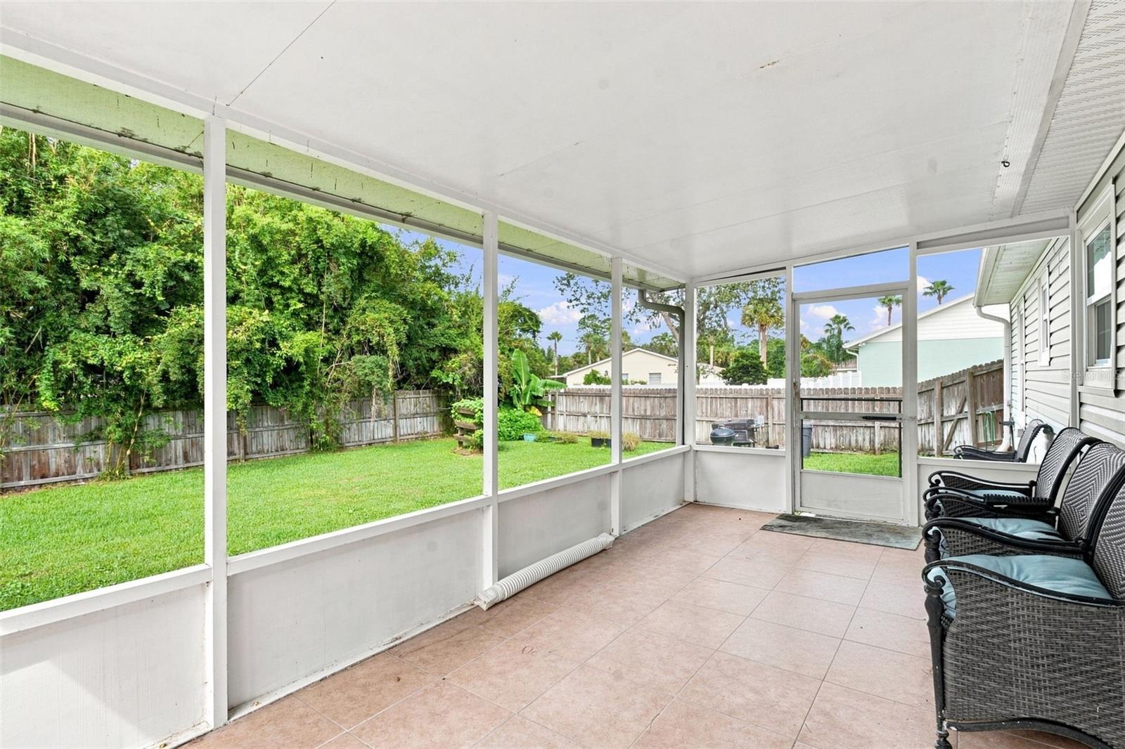 2720 Banyan Dr Property Photo 25