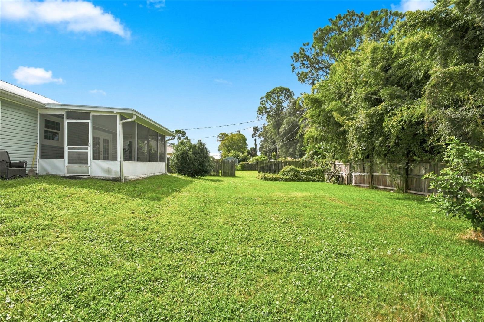 2720 Banyan Dr Property Photo 29