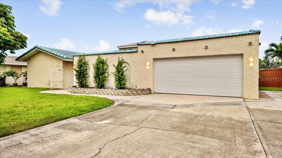 4 Sloop Dr Property Photo 2