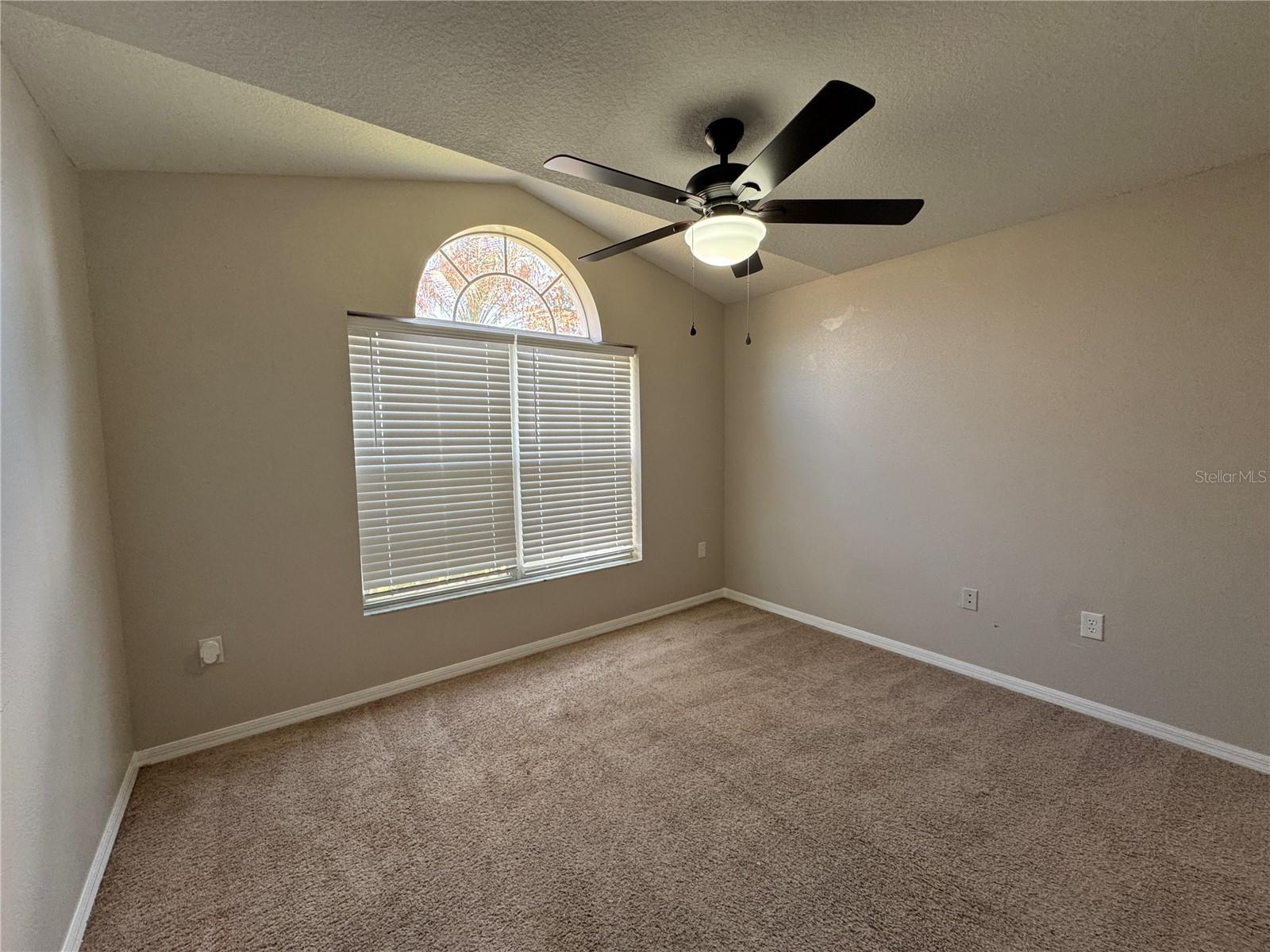 357 Squires Grove Dr Property Photo 13