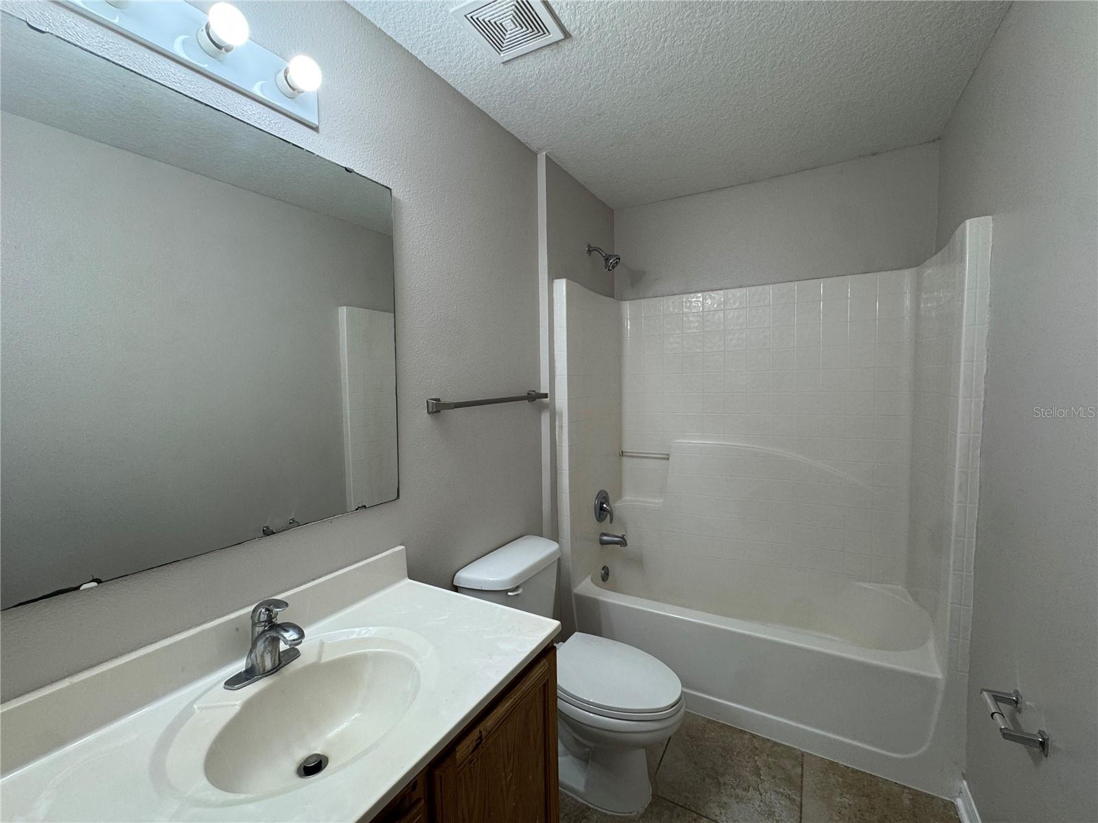 357 Squires Grove Dr Property Photo 14