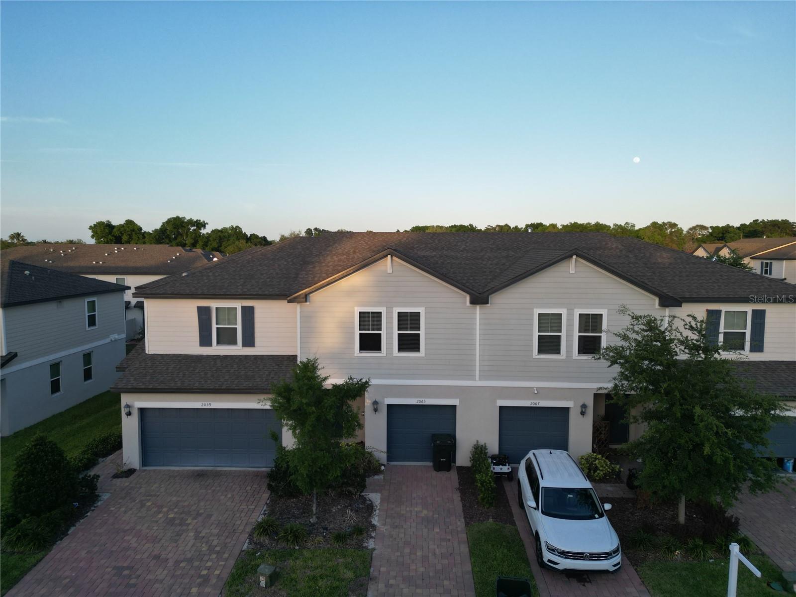 2063 Harebell Ln Property Photo 2