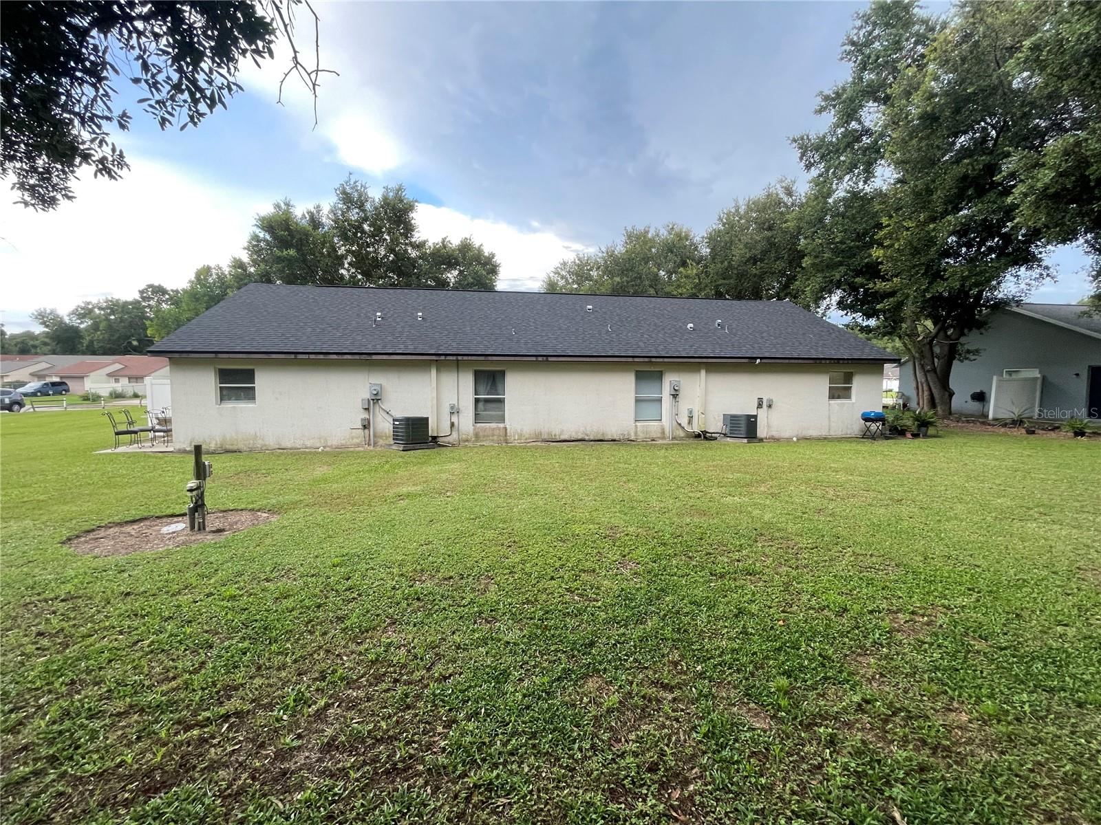 1783 108th Ln #a & B Property Photo 2