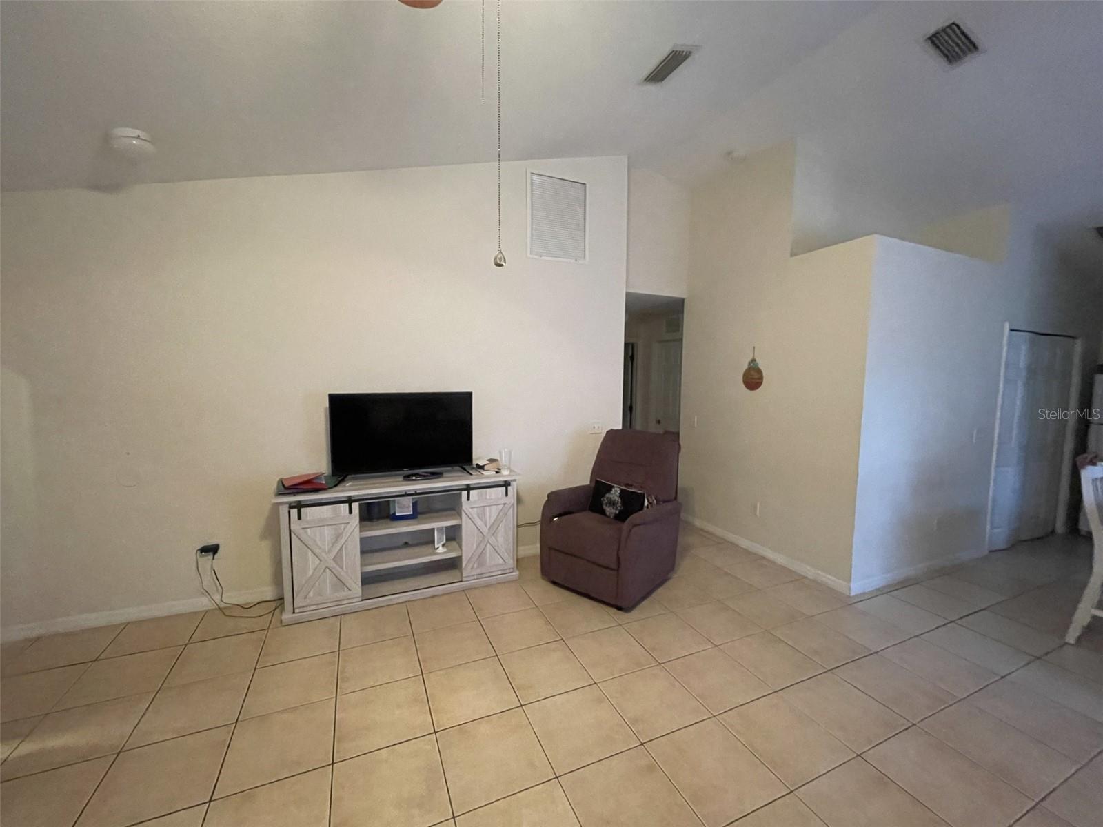 1783 108th Ln #a & B Property Photo 6