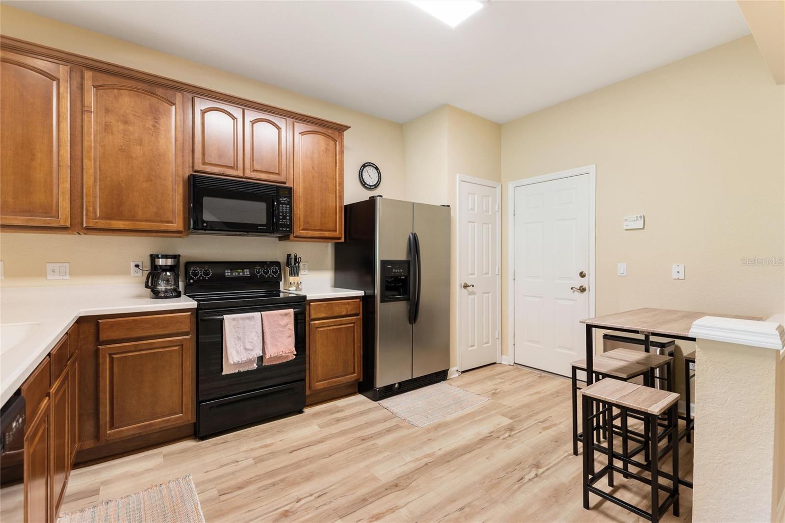 6342 Daysbrook Dr #103 Property Photo 6