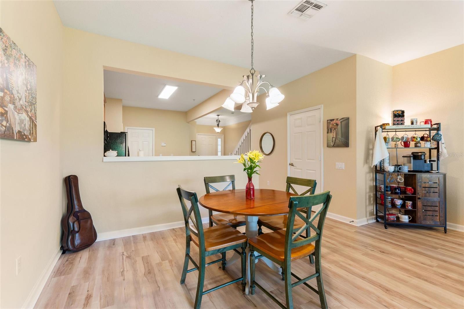 6342 Daysbrook Dr #103 Property Photo 11