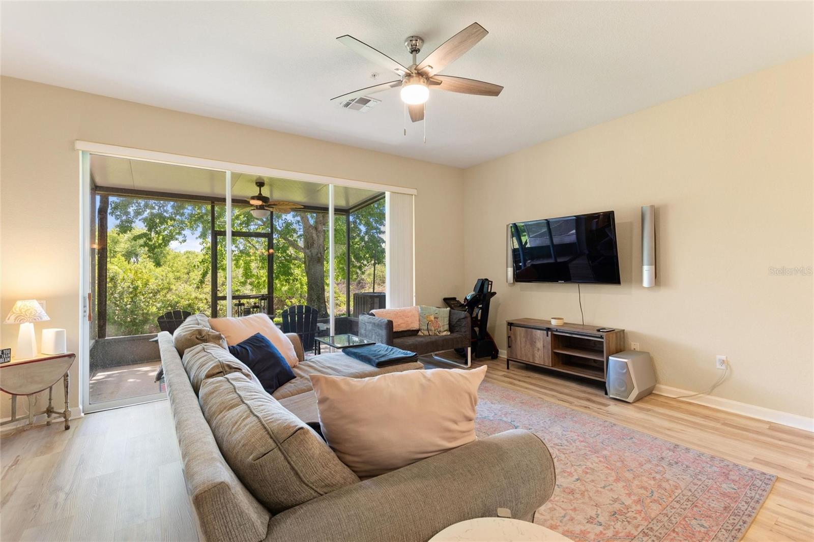 6342 Daysbrook Dr #103 Property Photo 13