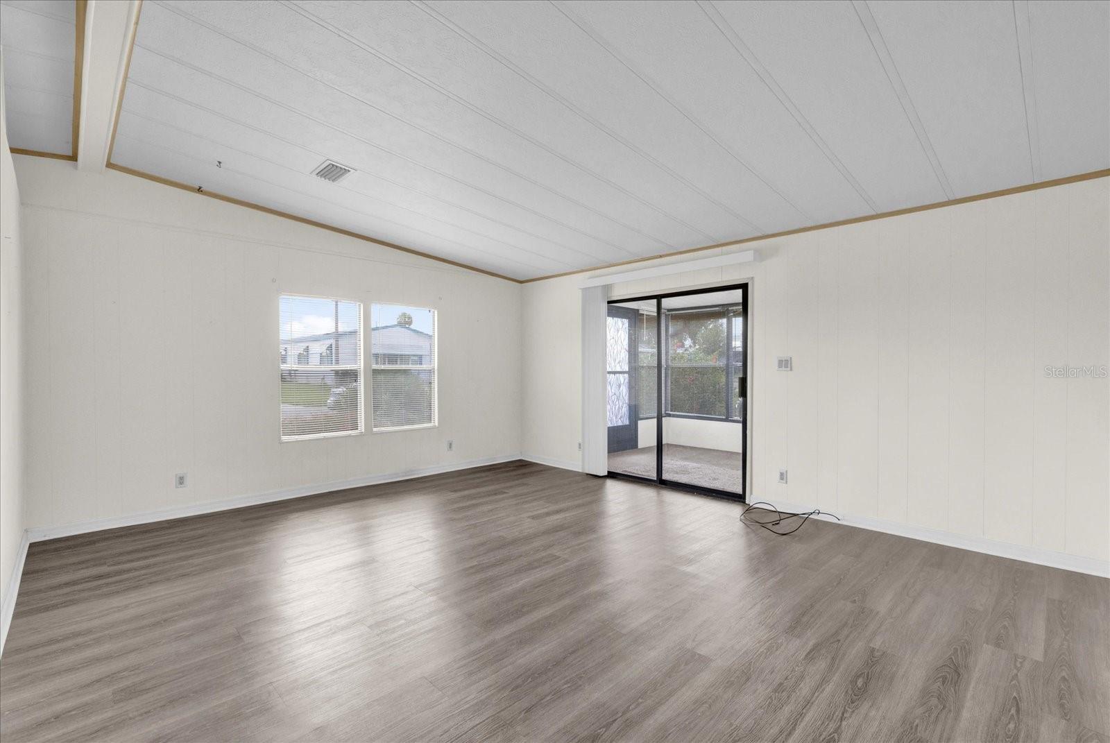 415 S Timber Trl Property Photo 12