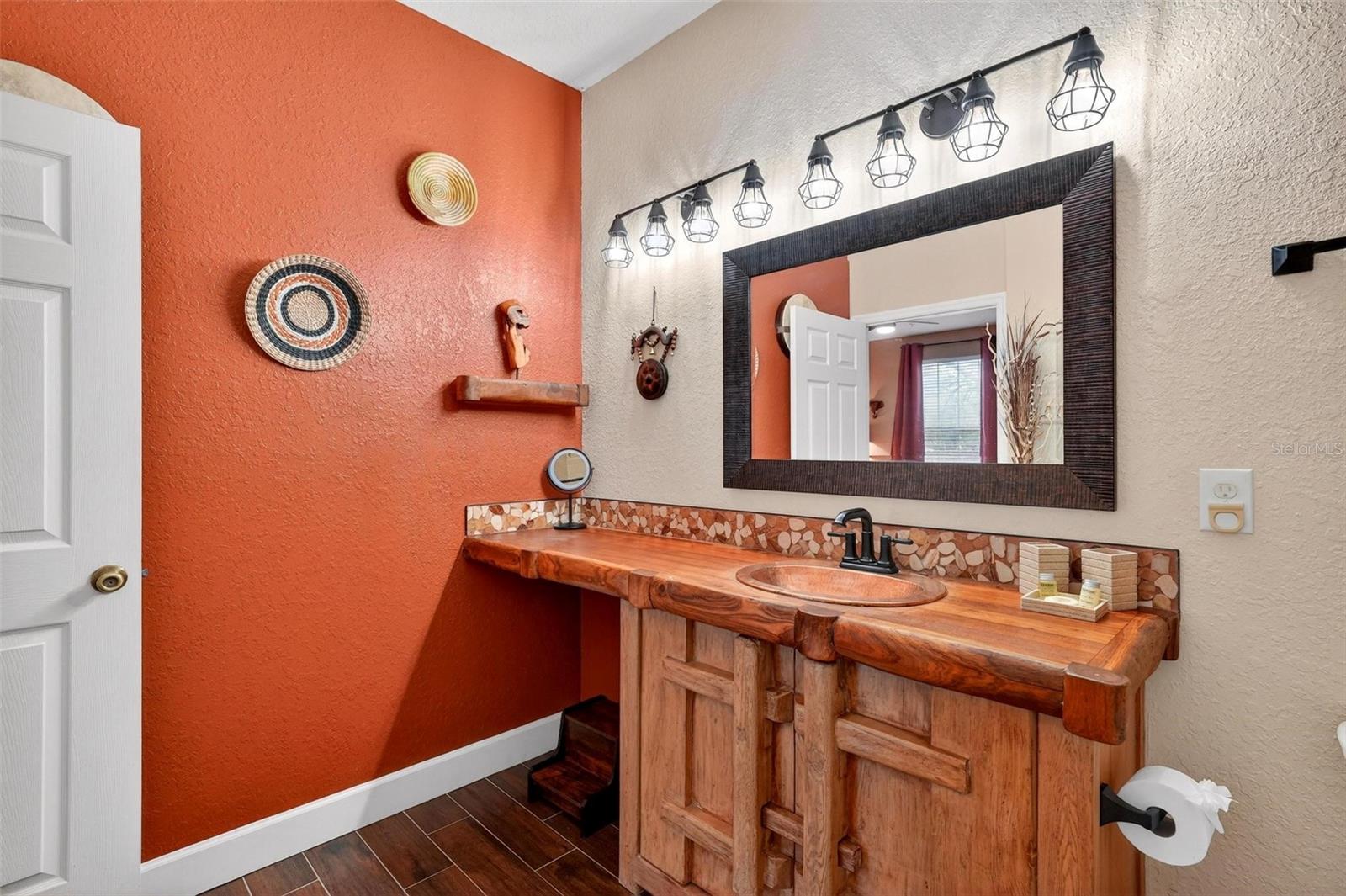 2774 Almaton Loop #105 Property Photo 22