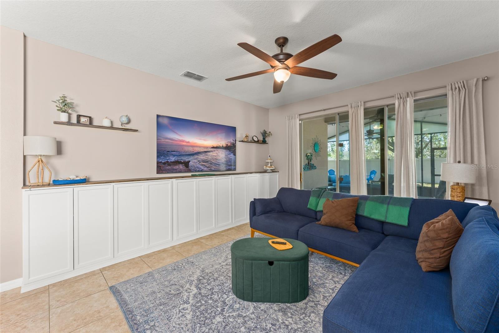 1444 Pine Marsh Loop Property Photo 4