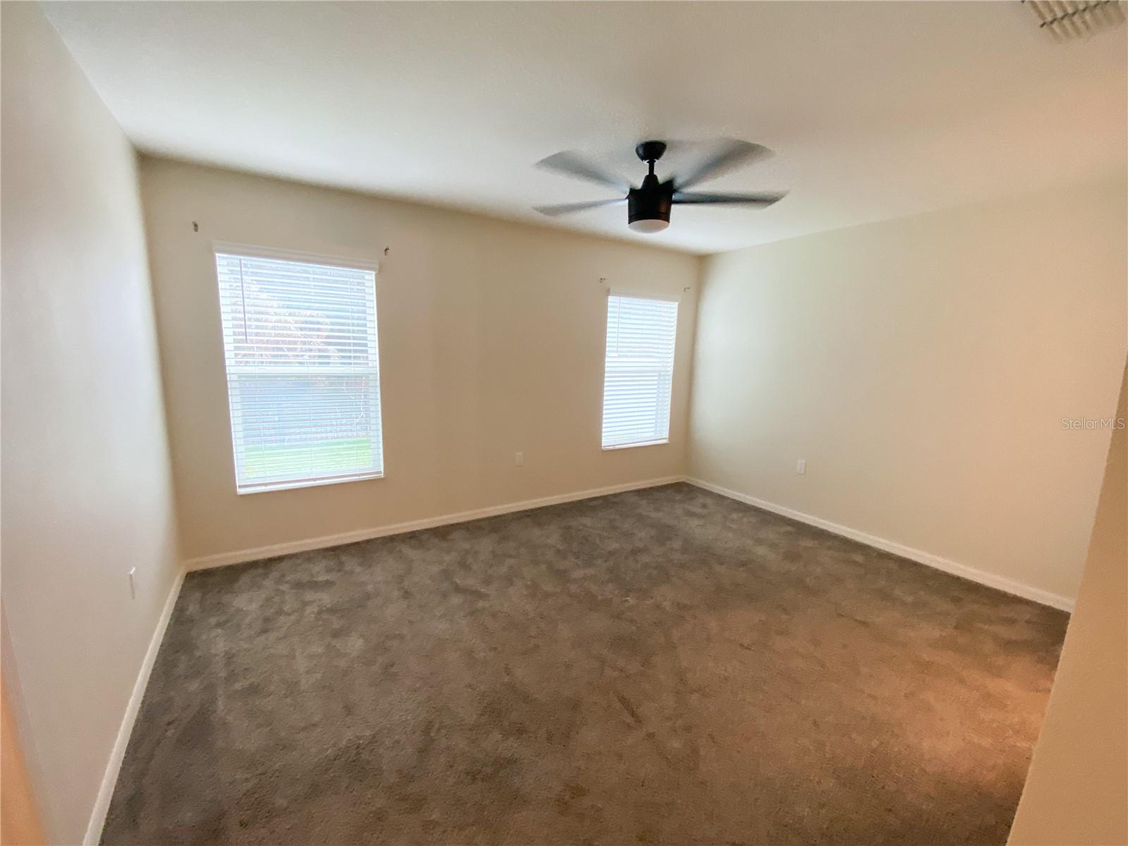 4637 Glencrest Loop Property Photo 10