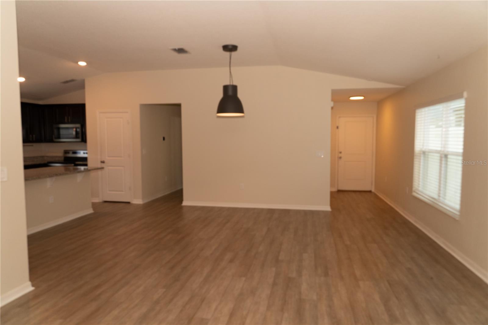 4637 Glencrest Loop Property Photo 21