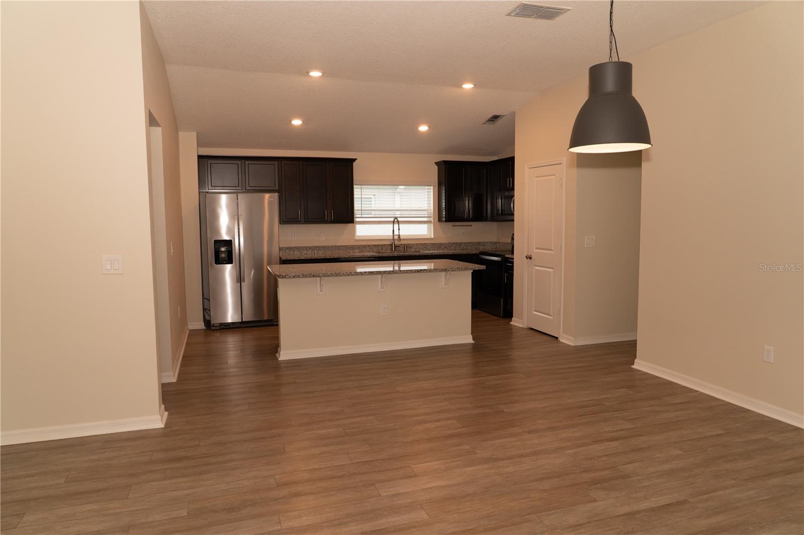 4637 Glencrest Loop Property Photo 23