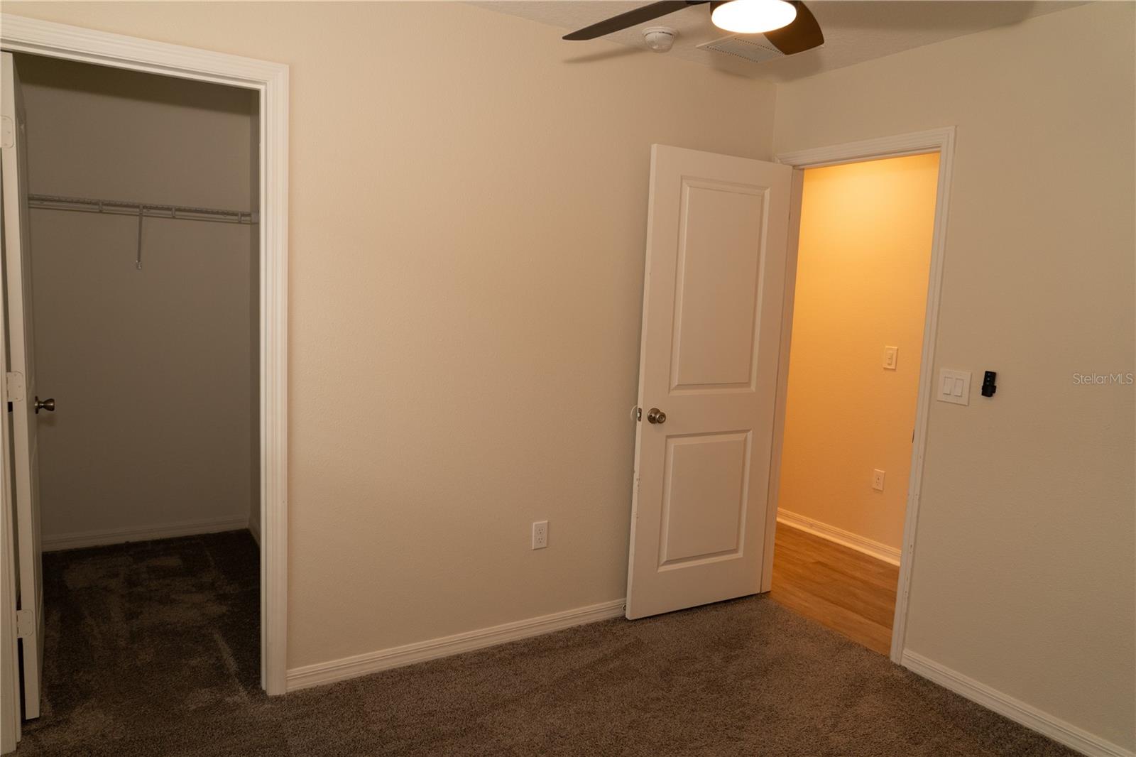 4637 Glencrest Loop Property Photo 35